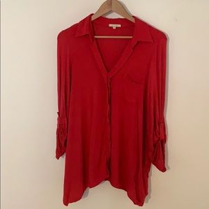 3/4 sleeve wonderful red top!